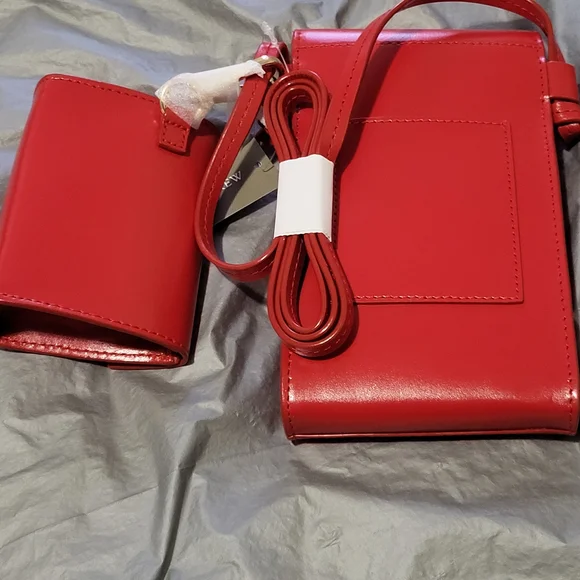 J. Crew Vibrant Red Crossbody Bag and Wallet - Picture 7 of 7